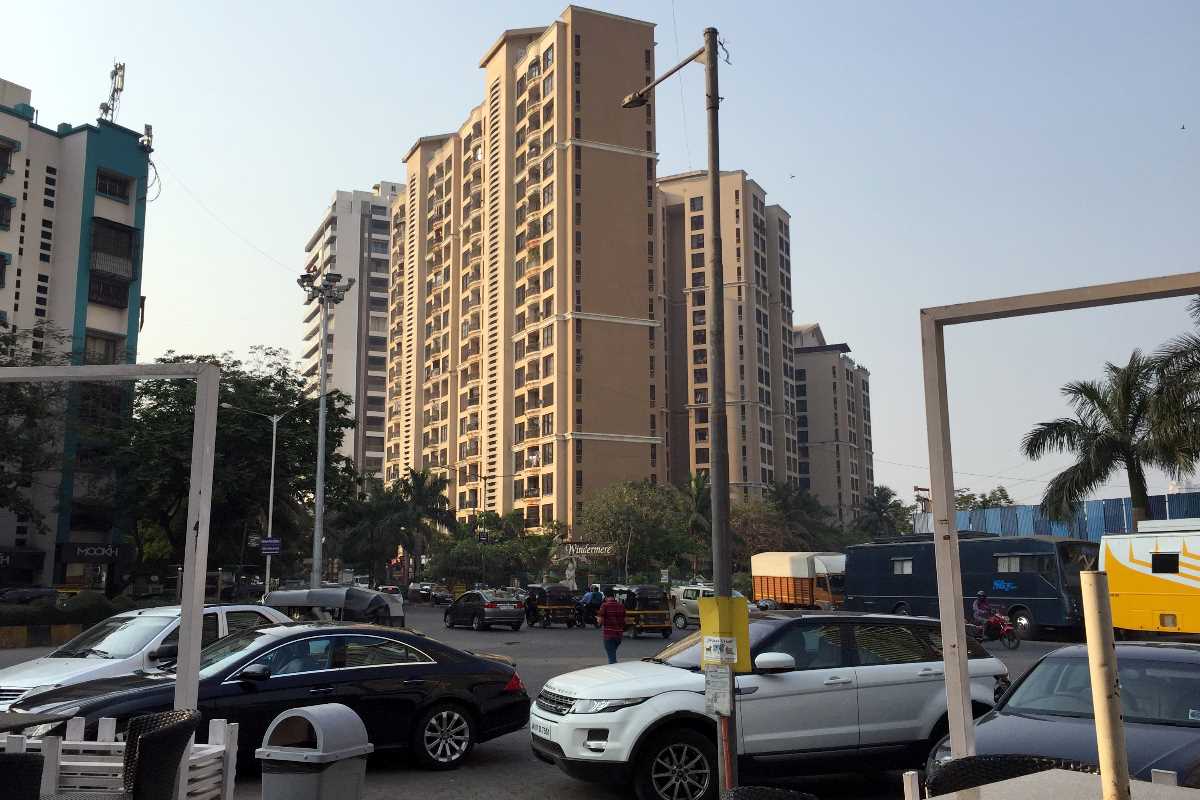 Andheri West Residential Homes Complexes Neighbourhood
